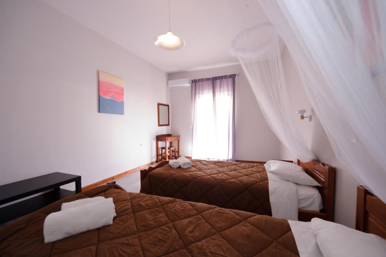 Elias & Vasili House Hotell Agios Georgios Pagon Exteriör bild