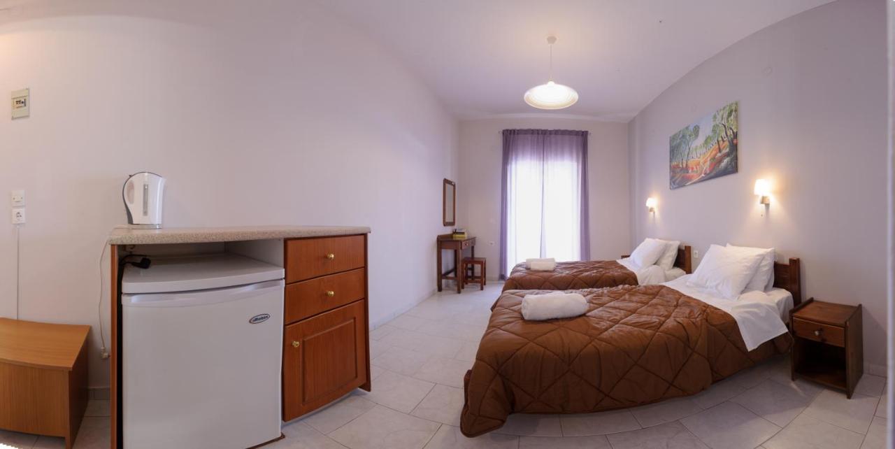 Elias & Vasili House Hotell Agios Georgios Pagon Exteriör bild